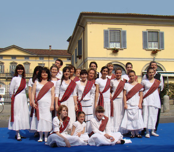 calendimaggio_001.jpg