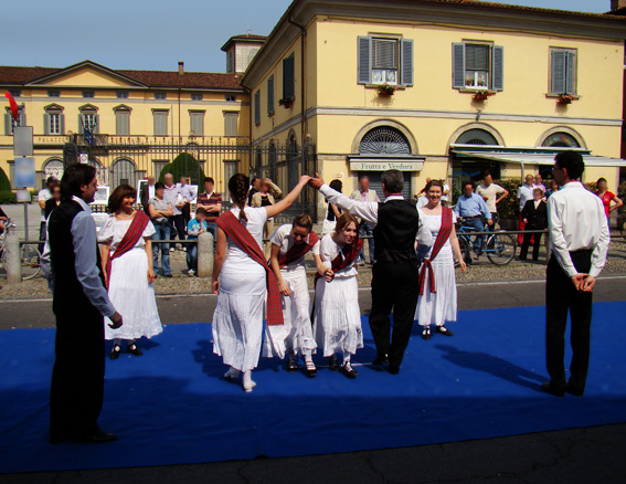 calendimaggio_003.jpg